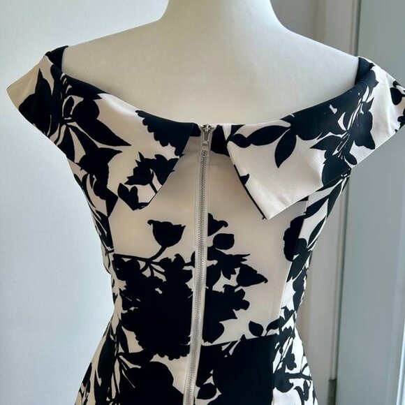 Bardot Cream & Black Sculpted Dress with Boning and Front Slit – US 6 - Picture 3 of 7